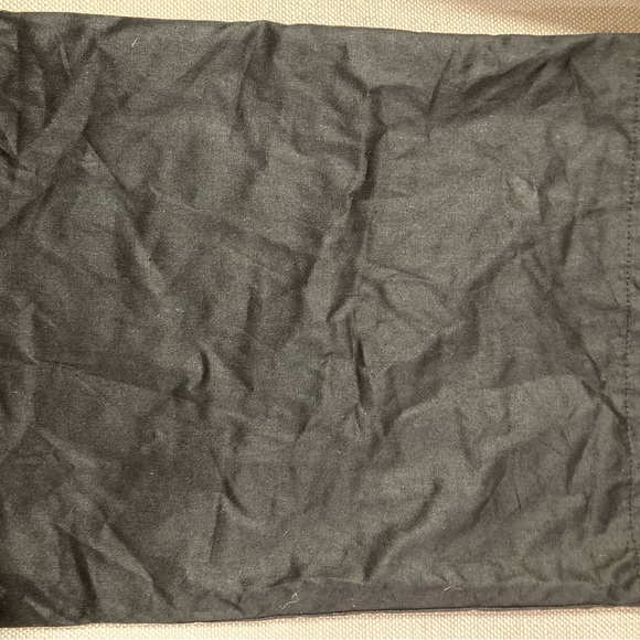 Saint Laurent Dust Bag. Measures at 15x11.5 - Picture 5 of 8